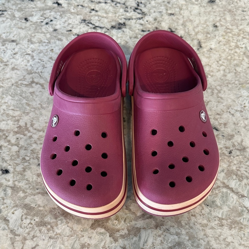 CROCS Crocband Clogs Maroon Red Tan Men 6 Women 8 - Picture 2 of 5